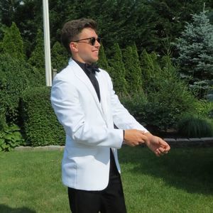 Meet your Posher, George